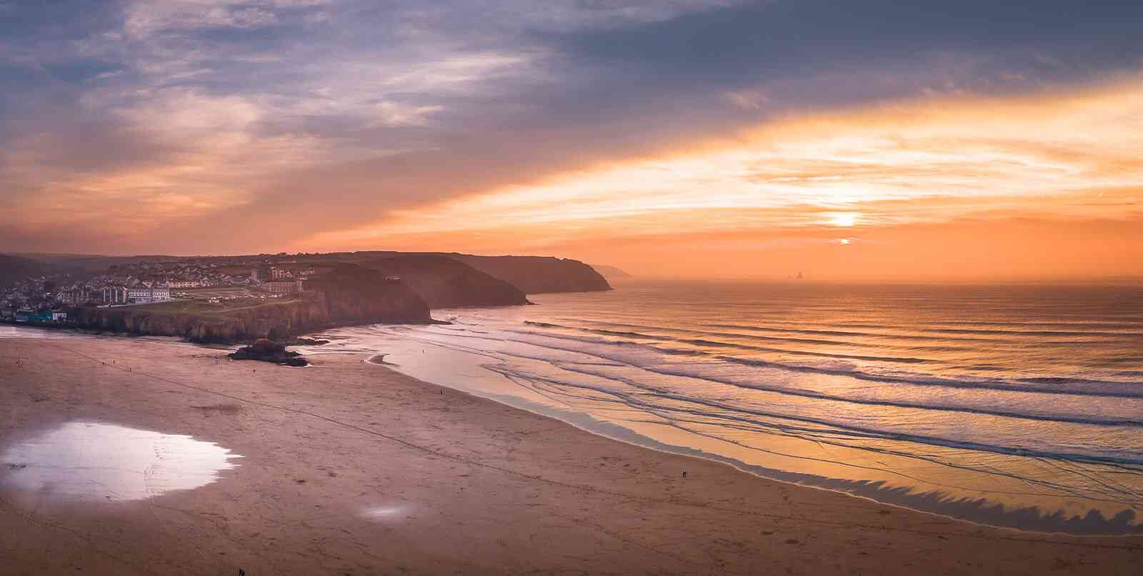 Perranporth Holiday Guide