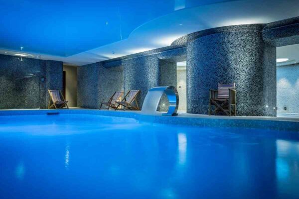 Headland Spa, Fistral Beach, Newquay