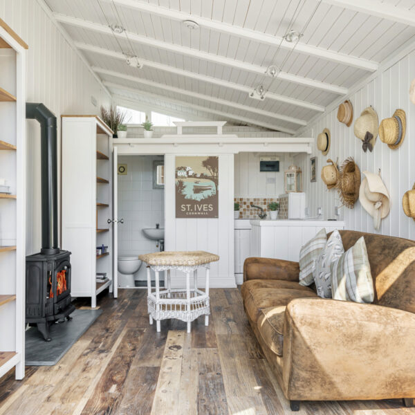 Salubrious House