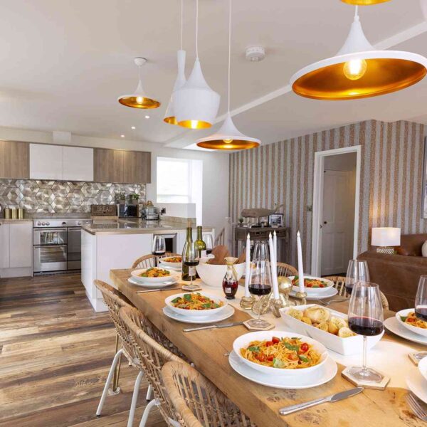 Salubrious House