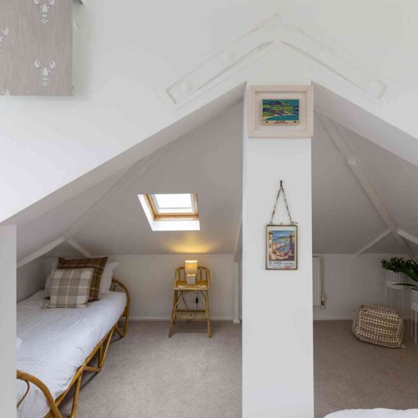 Salubrious House
