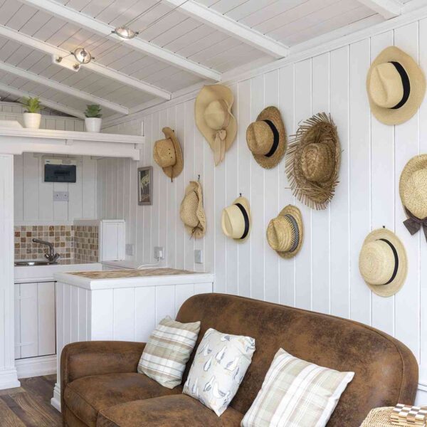 Salubrious House