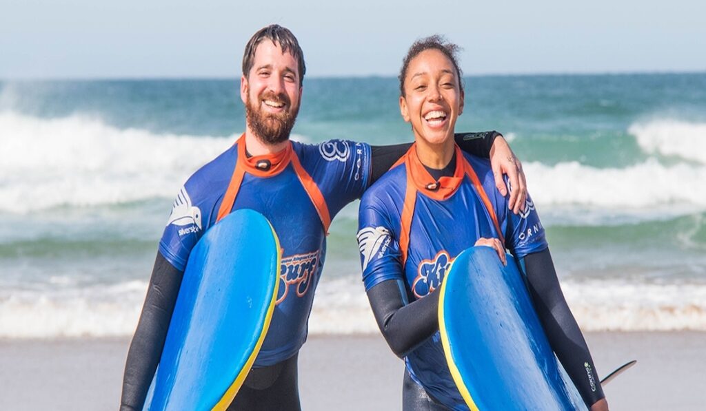 surf lessons king surf