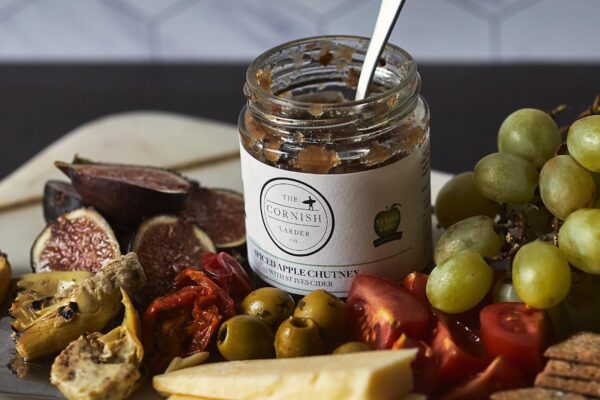 What Makes the Perfect Cornish Hamper?