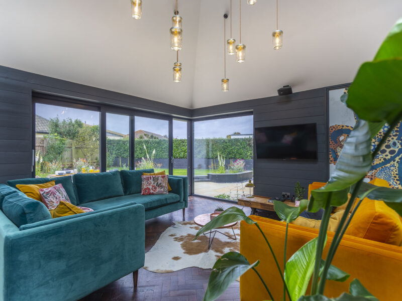 Dolphins Beach Retreat
