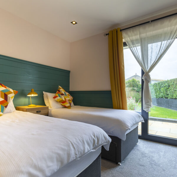 Dolphins Beach Retreat