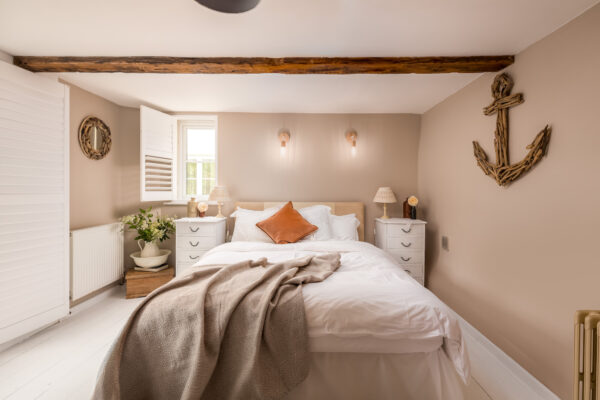 10 Holiday Home Interior Design Tips to Attract More Bookings