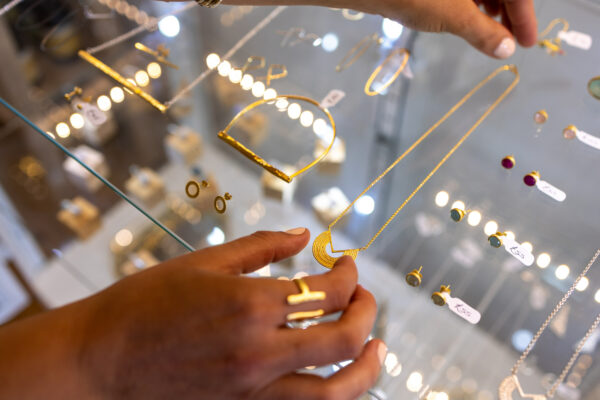 Top 10 fashion and jewellery stores in St Ives