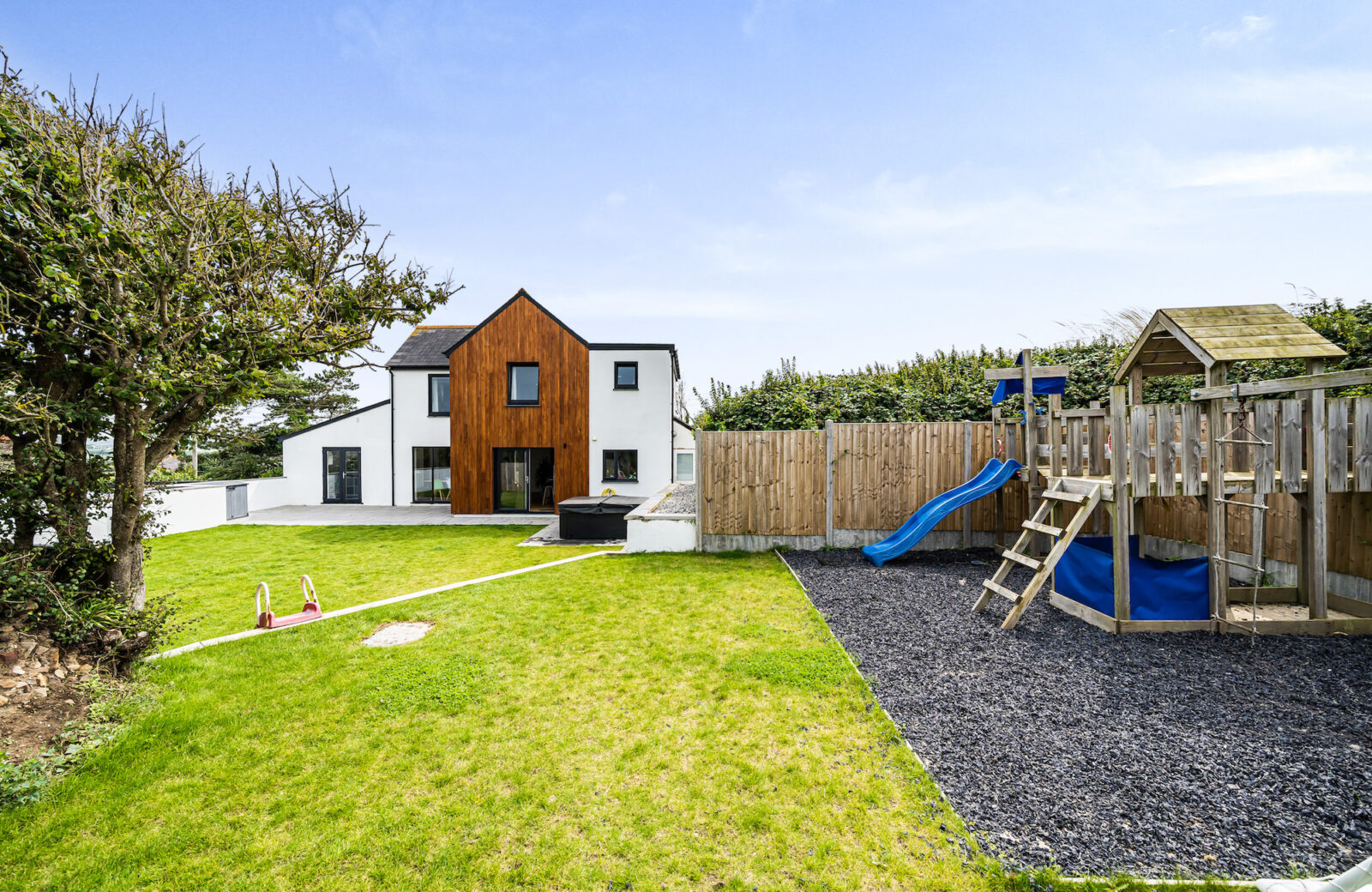 Planning a family-friendly Cornwall cottage break?