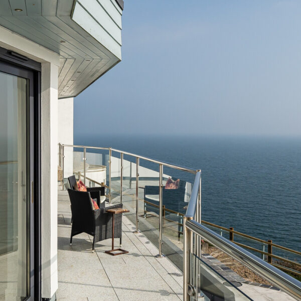 Compass Point