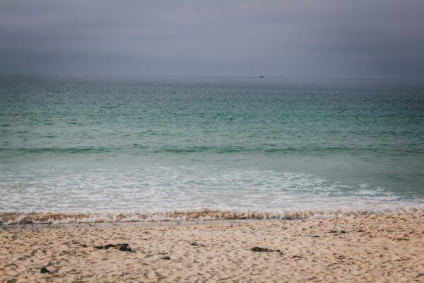 Kennack Sands Beach
