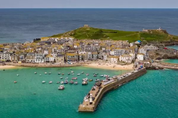 St-Ives-Harbour-1_web