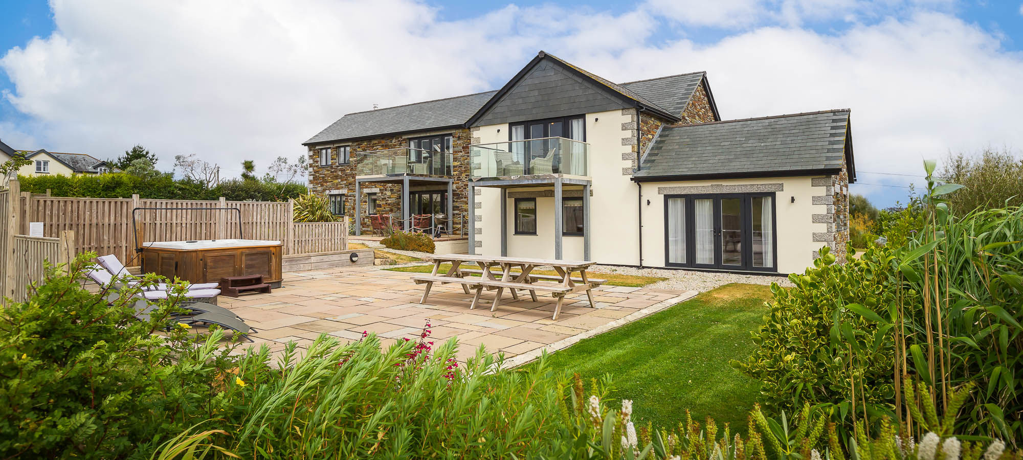 Planning a familyfriendly Cornwall cottage break? Cornish Secrets